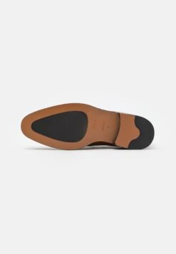 Boss Derrek Loaf Ltvp - Instappers - Medium Brown -Stijlvolle Schoenen 0a9c8093bc3b4a4383aee93ce54b2311