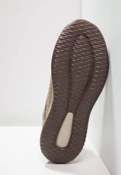 Skechers Delson - Instappers - Taupe -Stijlvolle Schoenen 1d7760cd872f4c748bd76171d828d735