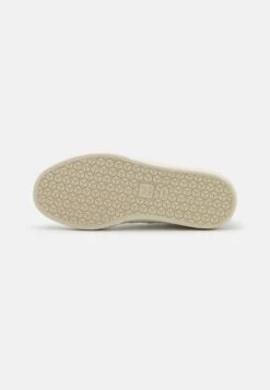 Veja Campo - Sneakers Laag - White/Pierre 12 Veja Campo - Sneakers Laag - White/Pierre -Stijlvolle Schoenen 21fe66f5339e4877b68a9cdfb87fd8d2