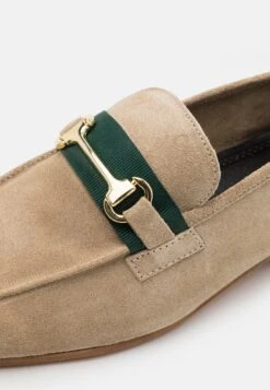Capri Trim Loafer - Instappers - Flax/Green -Stijlvolle Schoenen 3741129aaacd491a960da32546334e50