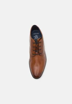 Bugatti Gapo - Veterschoenen - Cognac -Stijlvolle Schoenen 4a432bcff9b54054a8505e1dd4c8b684