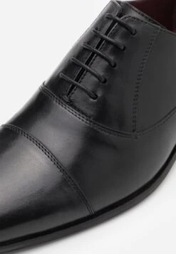 Alfie Oxford Toe-Cap - Veterschoenen - Black -Stijlvolle Schoenen 75ccb24f621049f6bbfd91d39387aff4