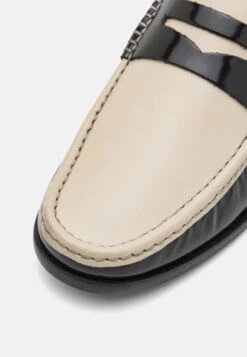 Tino Loafer - Veterschoenen - Black/Off White 13 Tino Loafer - Veterschoenen - Black/Off White -Stijlvolle Schoenen 790a279b6e024811b1ce7bbde39fd347