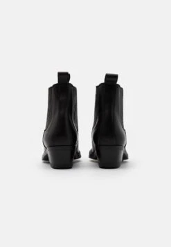 Cowboy-/Bikerlaarsjes - Black -Stijlvolle Schoenen 86fd38289cf54f85aeac7f3fffd205a9