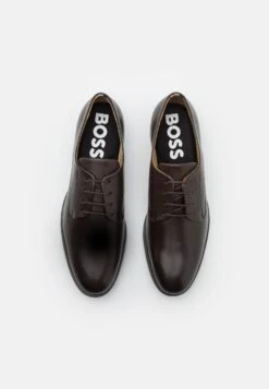 Boss Colby Derb - Veterschoenen - Dark Brown 10 Boss Colby Derb - Veterschoenen - Dark Brown -Stijlvolle Schoenen 891f807315b047dea194ca2f424ed548