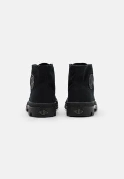 Palladium Mono Chrome Unisex - Veterboots - Black -Stijlvolle Schoenen a219241fbf194099ab4ca100e8a18867