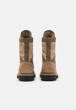 BELSTAFF Trooper - Veterboots - Medium Beige -Stijlvolle Schoenen a2bc2fa891ae47e78bddc5d5d0b9364d