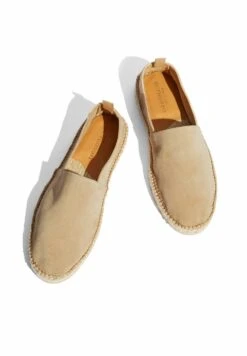 Espadrilles - BeigeSuede -Stijlvolle Schoenen a6d1d3b5224d40a7b437f34ad16b69e2