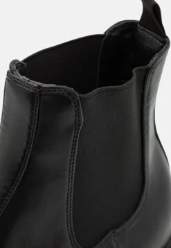 KOI FOOTWEAR New Horizon - Korte Laarzen - Black -Stijlvolle Schoenen b3f72a69235e420e8484f8536d67e61d