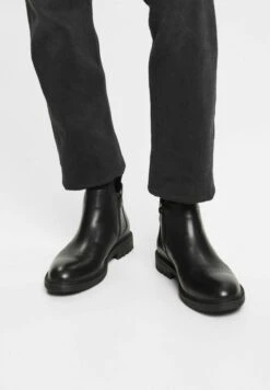 ESPRIT Optik - Korte Laarzen - Black