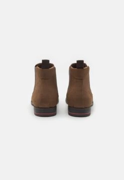 Pier One Unisex - Korte Laarzen - Brown -Stijlvolle Schoenen c21da10ddfa54fcdaded4d555bc8c91d