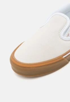 Vans Knu Slip Unisex - Instappers - White -Stijlvolle Schoenen d61c96a0af6c4999a4f343ca076ce12e